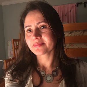 Meet your Posher, Ana